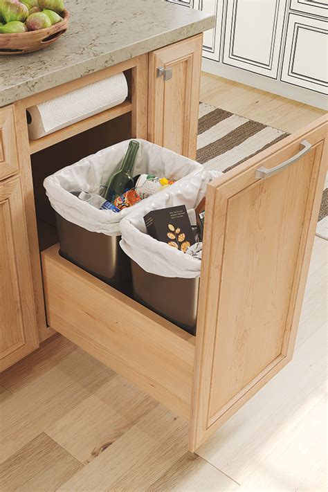 Thomasville Organization Base Paper Towel Cabinet With Wastebasket