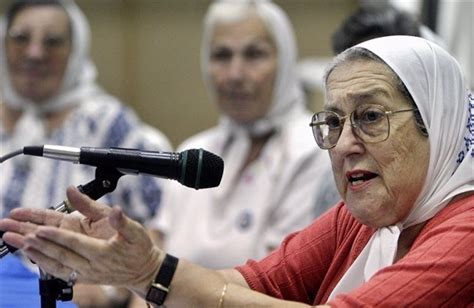 La Presidenta De Las Madres De Plaza De Mayo Hebe De Bonafini