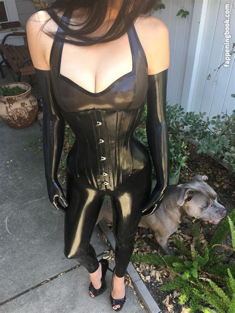 Latex Fetish Misslatexxx Nude OnlyFans Leaks The Fappening Photo