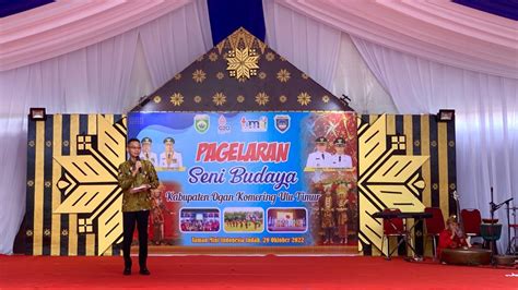 Wabup Buka Pergelaran Seni Budaya OKUT Di TMII