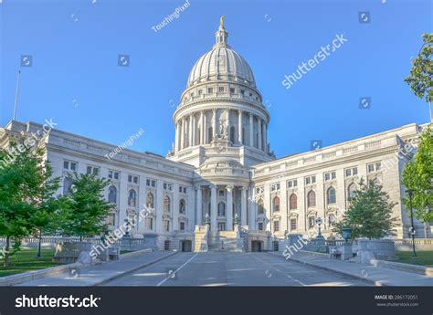 2,002 Wisconsin state capitol Images, Stock Photos & Vectors | Shutterstock