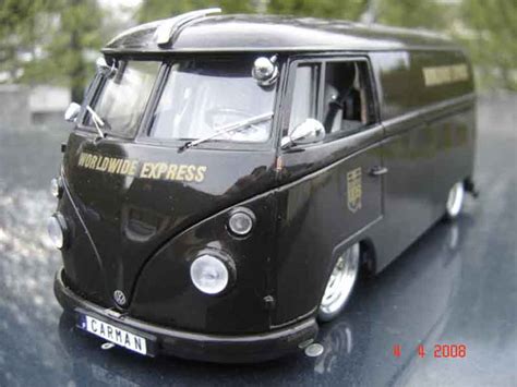 Miniature Volkswagen Combi 1 18 Solido Ups Voiture Miniature Be