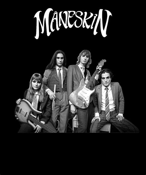 Artistic Excitement Student Band Sings Moonlight Maneskin Rock Band ...