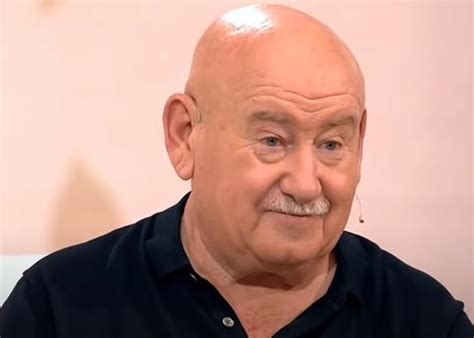 Марку Рудинштейну сделали срочную трахеостомию