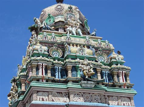 Picture Book: Hindu Temple, Nadi, Fiji