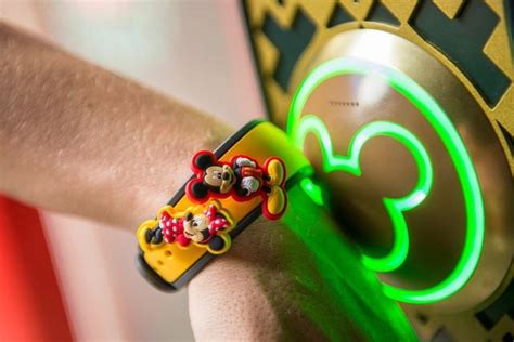 Bracelet Disney MagicBand would better know the world of Disney