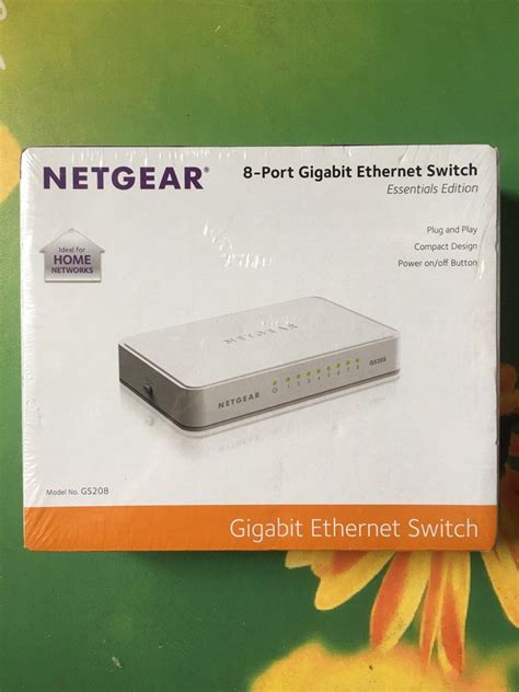 全新 NETGEAR 8 Port Gigabit Ethernet Switch GS208 8埠 家庭 辦公室乙太網交換器 電腦科技