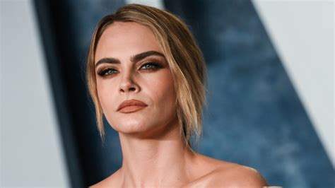 Cara Delevingne Incendio Distrugge La Sua Casa Da 8 Milioni Di Dollari