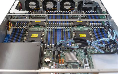 X11qph SuperMicro 24 Bay 72 C 2.3GHz 128Gb 2U Server X11QPH 2049U TR4