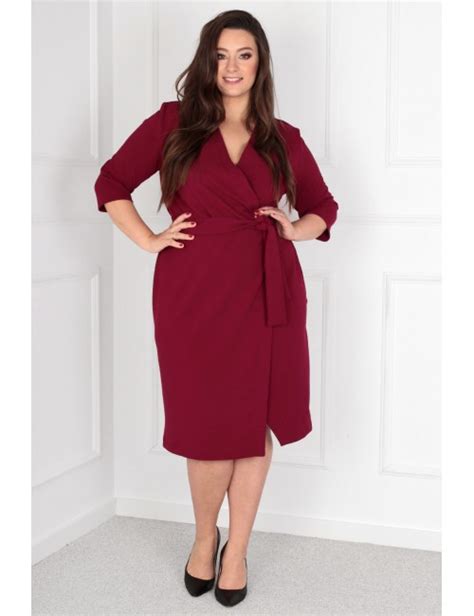 Bordowa Szlafrokowa Sukienka Plus Size Voxi Midi Kolor Bordowy Rozmiar 52