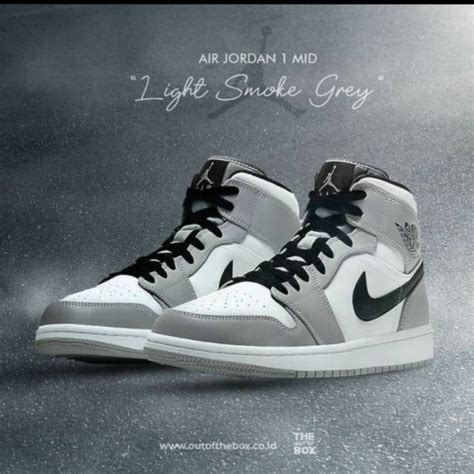 Jual Air Jordan 1 Mid Light Smoke Grey Shopee Indonesia