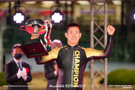 （写真 28枚目118枚）脇本雄太 Keirinグランプリ2022 平塚競輪場 More Cadence 自転車トラック競技