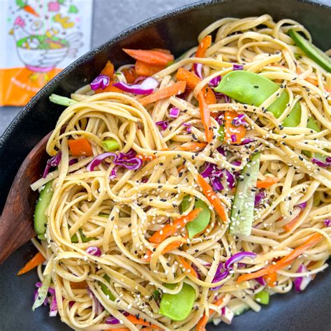 Crunchy Ginger Sesame Noodle Salad Riega Foods Llc