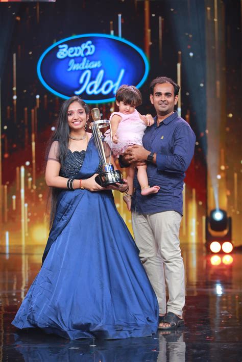 Allu Arjun crowns Soujanya Bhagavathula as the Winner of aha Telugu