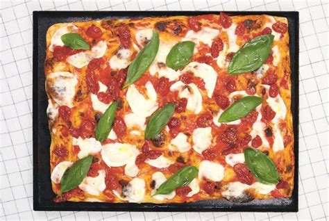 Recette De Big Mamma Bufala Pizz Ou Pizza Margherita Al Taglio