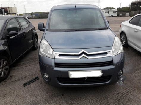 Butoane Geamuri Electrice Pentru Citroen Berlingo Anunturi Cu Piese