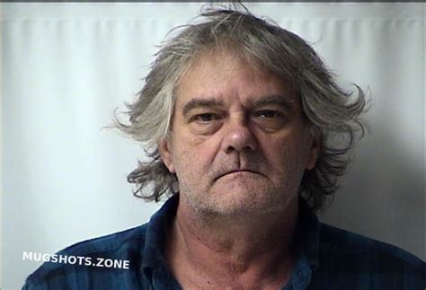 Yax Gerald Nmn Christian County Mugshots Zone