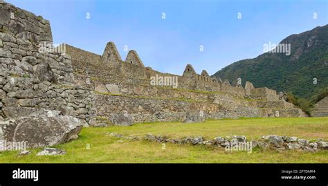 Machu Picchu Ciudad En Ruinas De Los Incas Cordilleria De Los Andes