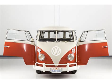 Volkswagen Bus EV – ANALOG MOTOR CO.