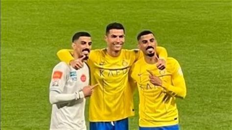 طلب غريب لـ رونالدو من التوأم لاجامي على هامش مباراة النصر والفتح