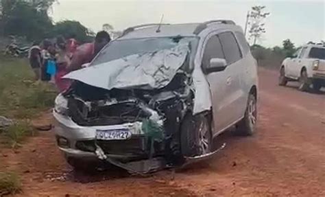 Colisão entre carro e moto na estrada de Boca do Acre termina morte