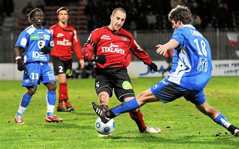 En 2009 lEAG et le Roudourou se régalent à la Chandeleur contre