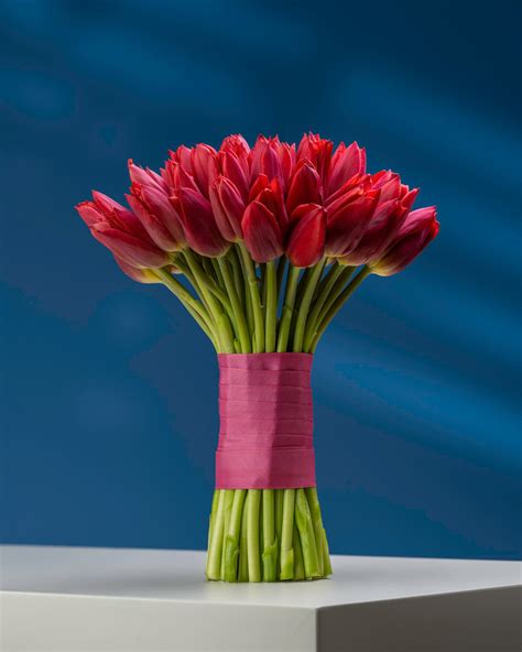 Tulips Bridal Bouquet – Tulip Flowers Tr LLC.