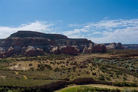 Vista A Rea De Uma Cena Da Paisagem Do Deserto Da Montanha Canyon No