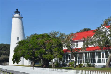 Ocracoke Lighthouse - Ocracoke Navigator