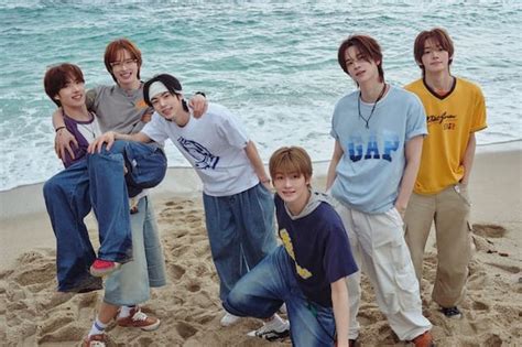 TWS Unveils Summer-Themed 'SODA SODA' in Japan