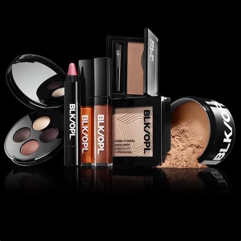 Top 10 Makeup Brands for Dark Skin Tones To Wear In 2021