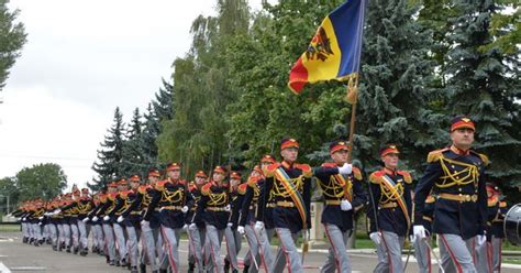 Militari Din Republica Moldova Vor Participa La Parada De 1 Decembrie