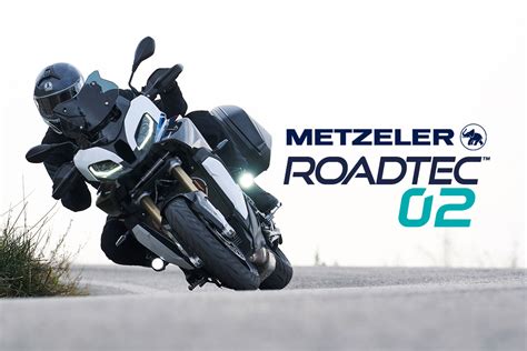 Le Metzeler Roadtec Pneus En Gr Ce A Une Bande De Roulement