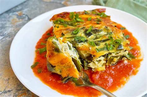 Chile Relleno Casserole Recipe With Tomato Sauce | Deporecipe.co