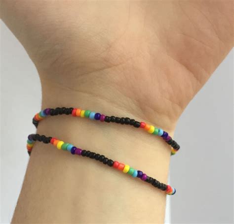 Pin De Fernanda Silva Em Pulseras De Joyería Em 2022 Joias Com Miçangas Pulseiras De Miçangas