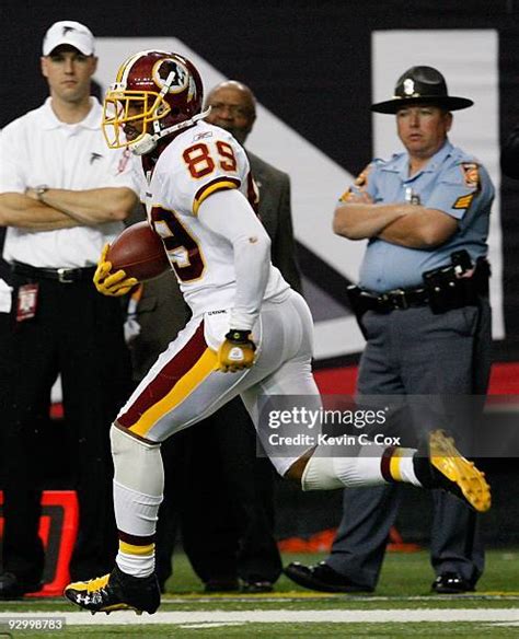 Santana Moss Redskins Photos and Premium High Res Pictures - Getty Images