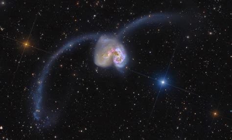 Antennae Galaxies - Facts about the Antennae Galaxies | Galaxies, Astronomy, Galaxy facts