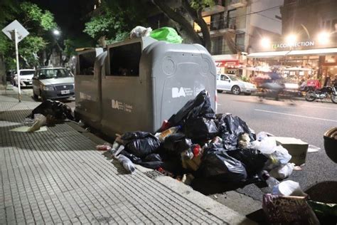 Los Camioneros De Moyano Lanzaron Un Paro De Recolecci N De Residuos En