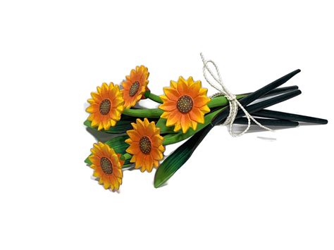 Sunflower (Small) Bouquet - DM Wooden Flowers and Vases