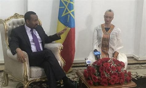 Roboti Sophia Afanya Mazungumzo Na Waziri Mkuu Wa Ethiopia Tanzania