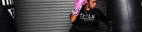 Womens Boxing Apparel: Best Female Boxing Clothing