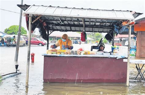 Flash Floods Hit Several Areas In Penang Perlis After Heavy Rain