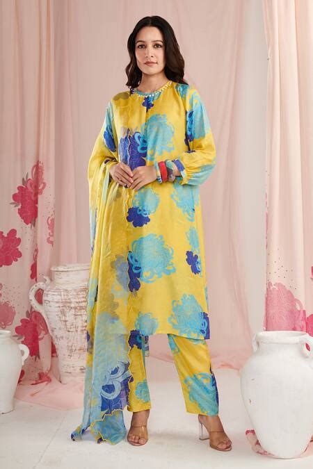 Buy Yellow Cotton Silk Printed Floral Round Botanic Kurta Pant Set For