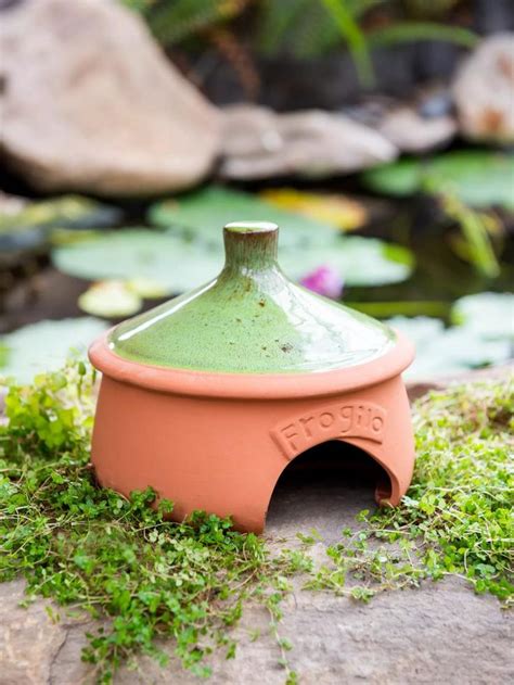 Frogilo Toad House Gardeners Supply Toad House Frog House Habitats