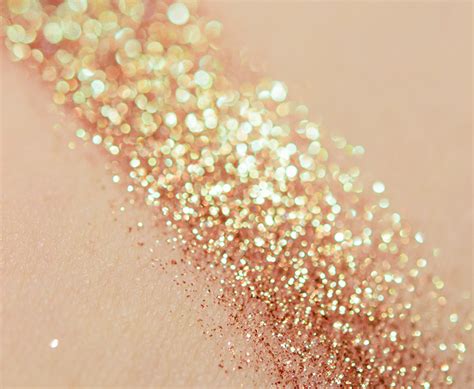 Make Up For Ever 109 Golden Star Lit Diamond Powder Review Swatches