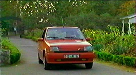 IMCDb org 1987 Renault 5 Supercinq Série 2 X40 in Fantôme avec