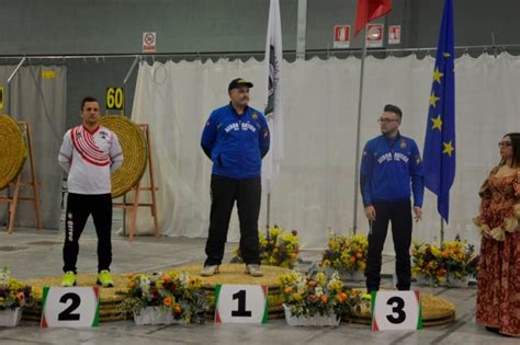 Assoluti Tiro Con L Arco Indoor Frangilli Il Nuovo Campione Italiano