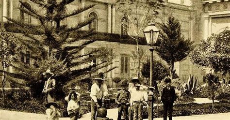 Guadalajara Ayer Y Hoy Plaza De La Universidad