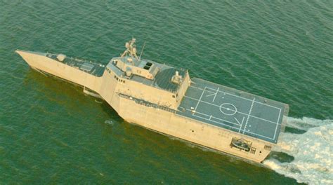 Us Navys New Littoral Combat Ship Cracked Going Through In Panama Canal