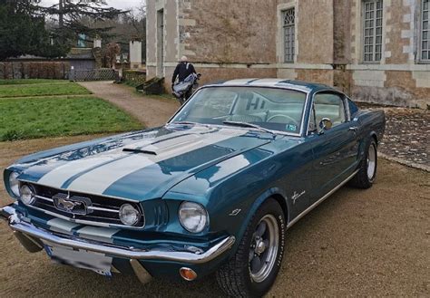 Location Ford Mustang Fastback 1965 Bleu Vert 1965 Bleu Vert Trelazé